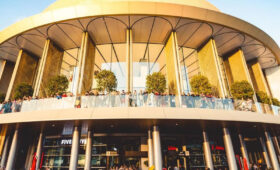 Hotels-Near-Dubai-Mall-for-Easy-Shopping-Access