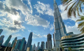 How-to-Enjoy-a-Luxury-Stay-in-Dubai-on-a-Budget