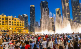 How-to-Experience-Dubai’s-Famous-Fountain-Show