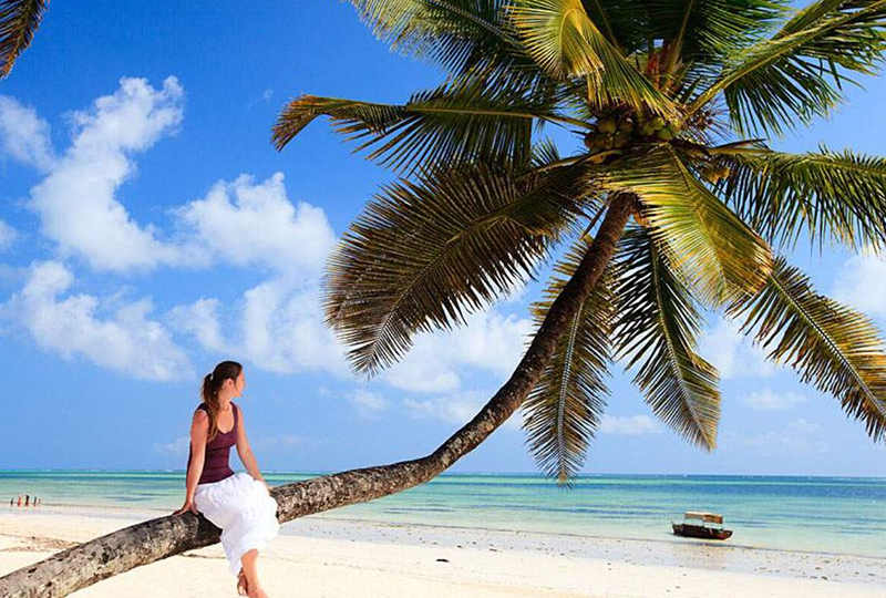 tips for booking a zanzibar beach holiday online