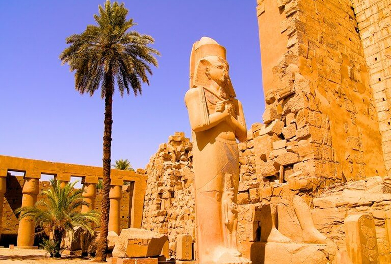 Best Guidebooks for Exploring Egypt’s Archaeology