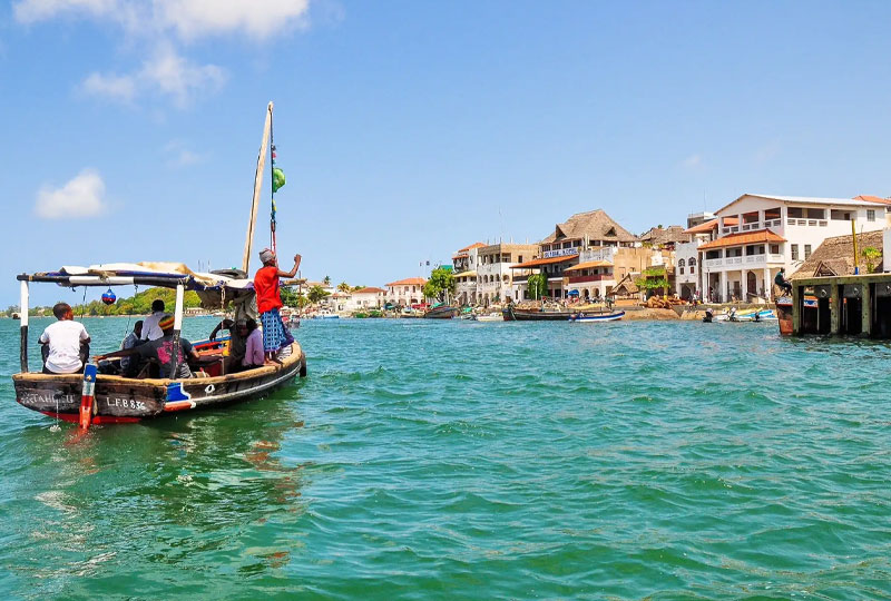 Lamu Island and Wildlife Safari Combo