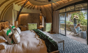 Luxury-Wildlife-Safari-in-Rwanda