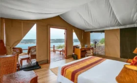 Safari- Lodges- in- Queen- Elizabeth -National- Park