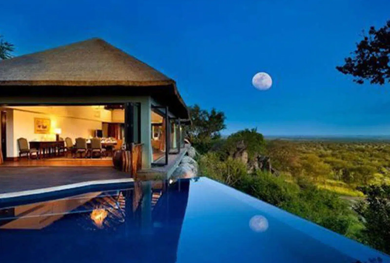 Luxury Stargazing Tours in Tanzania