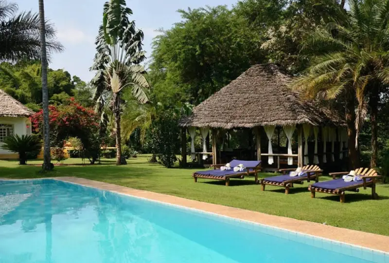 Visit- Ilboru- Safari- Lodge- Gardens