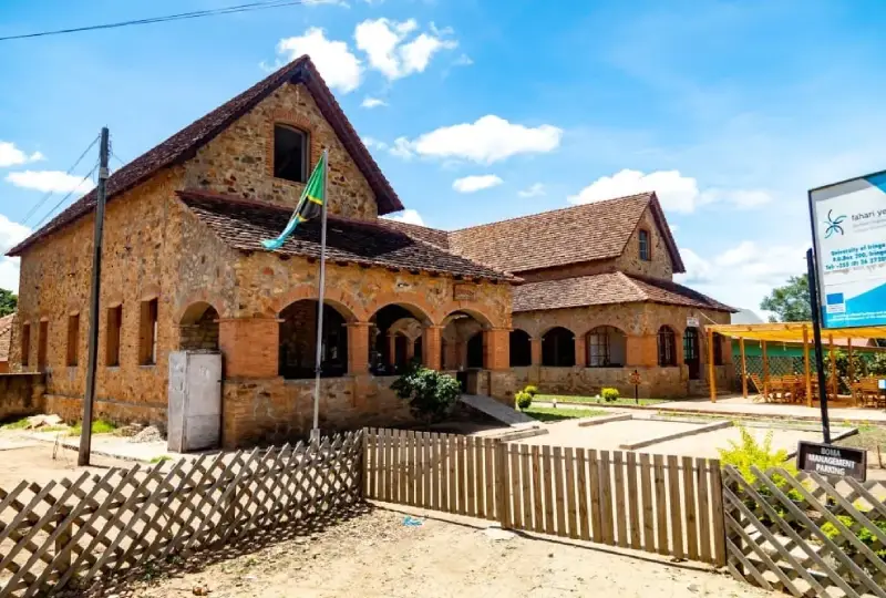 Visit- the- Old- Boma- Museum