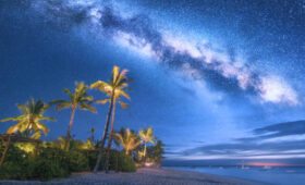 Zanzibar Stargazing: Beaches, Moonlight & Star Trails