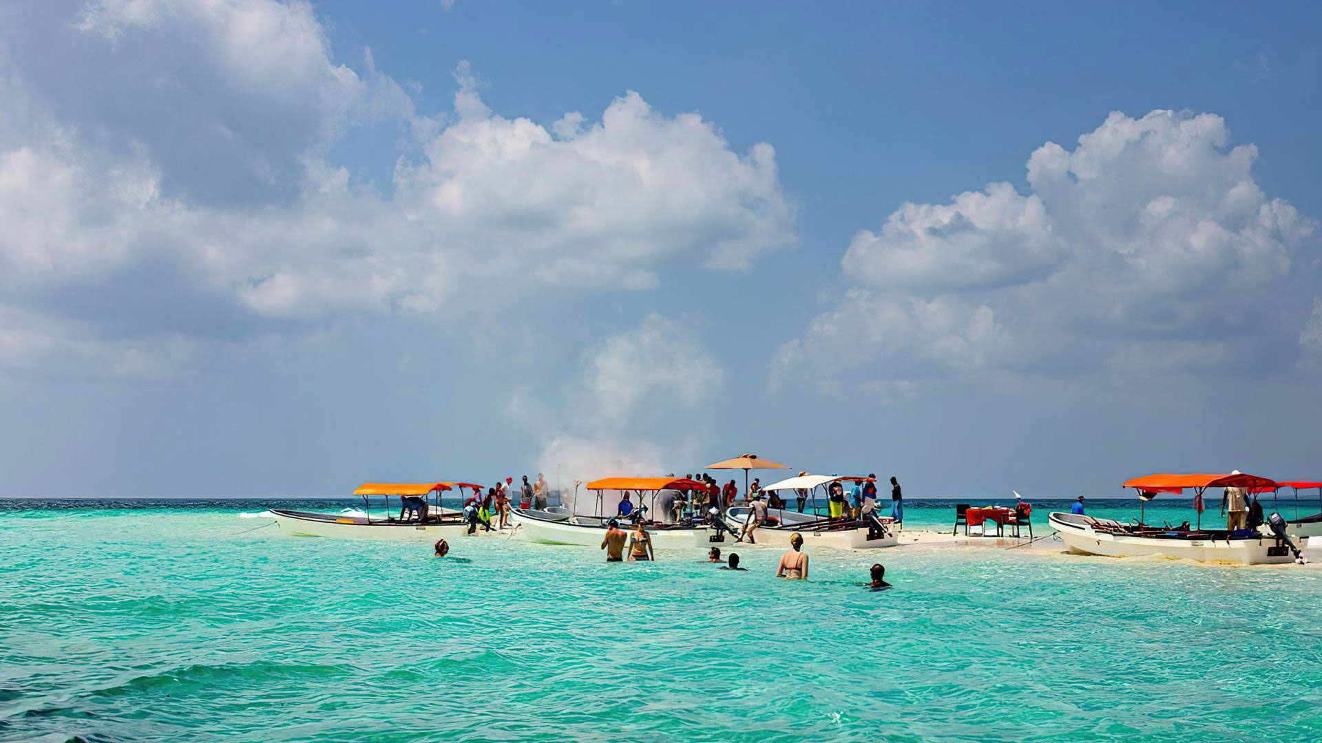 •-Cultural-Tours-–-village-visits-Day-Trip-Zanzibar
