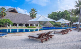 6-Day Tanzania Budget Safari and Zanzibar Beach Extension